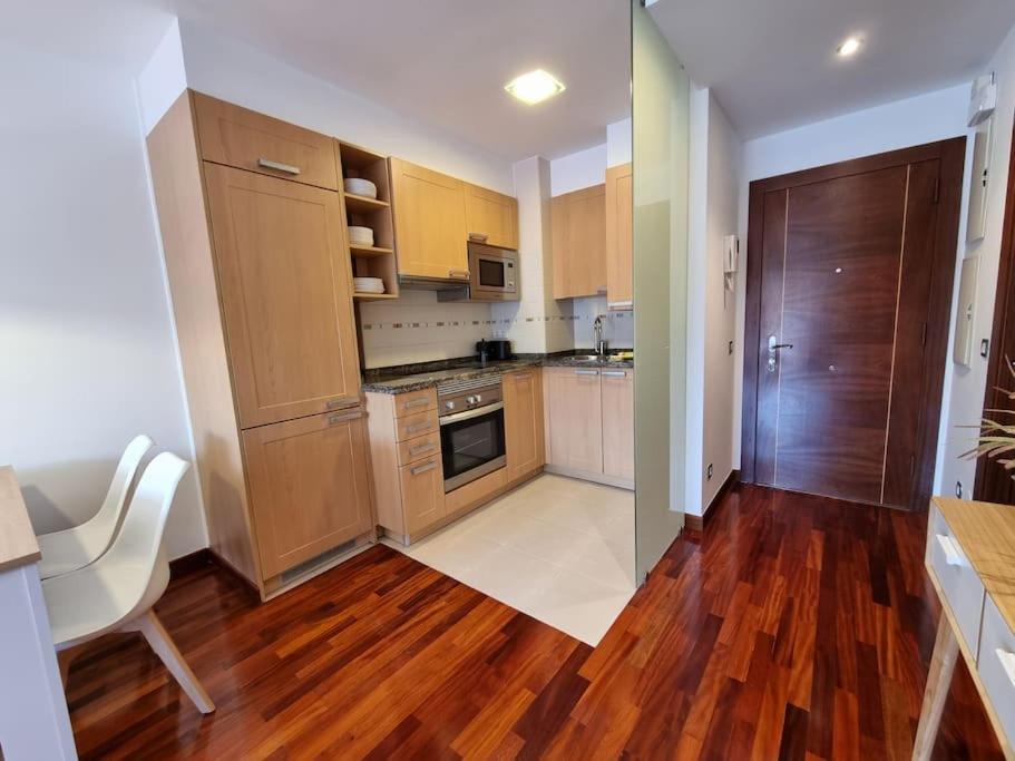 604B - Apartamento Con Garaje Oviedo Exterior photo
